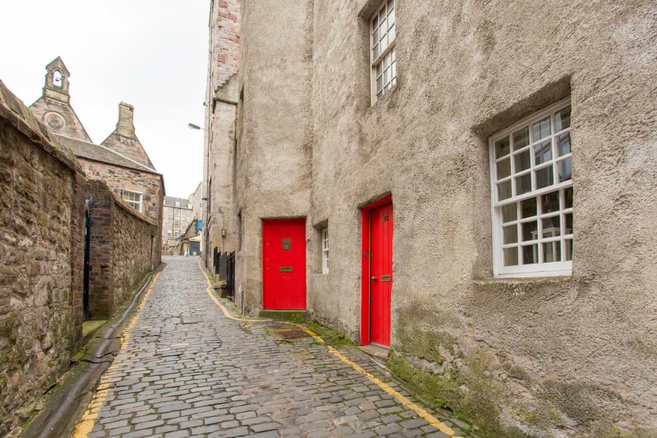 Charming Apartment In The Old Town Edinburgh Ngoại thất bức ảnh